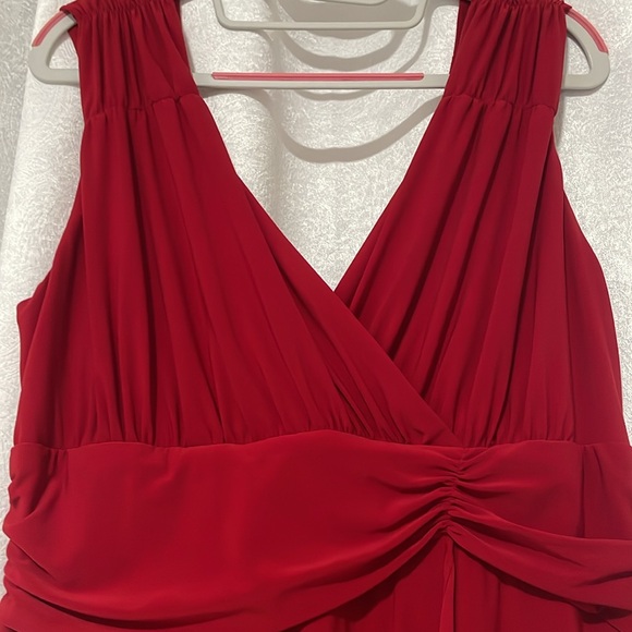 ⭐️RED COCKTAIL DRESS - Picture 3 of 13